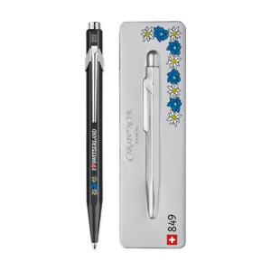 CARAN D'ACHE ΣΤΥΛΟ BALLPOINT ΜΕΤΑΛΛΙΚΟ ΜΠΛΕ ΜΕΛΑΝΙ ΣΕ ΜΕΤΑΛΛΙΚΟ ΚΟΥΤΙ MEDIUM 849 TOTALLY SWISS EDELW